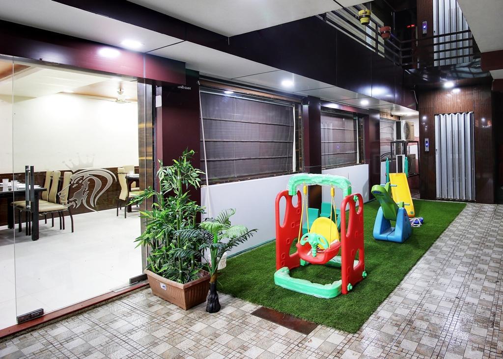 Daksh Hotel And Restaurant Talala Kültér fotó